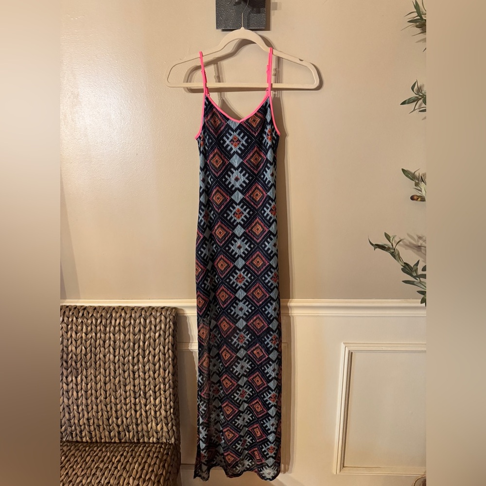 Women’s maxi dress